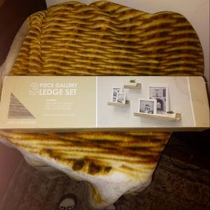 New in box- 3 piece picture gallery ledge set